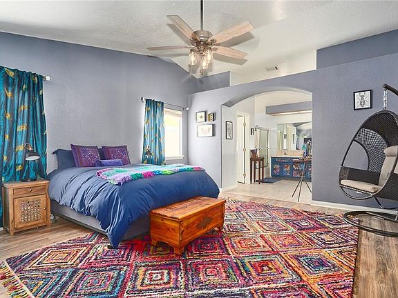 2nd image of 12679 Autumn Leaves Ave