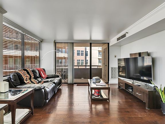 3rd image of 3525 Sage Rd APT 1210