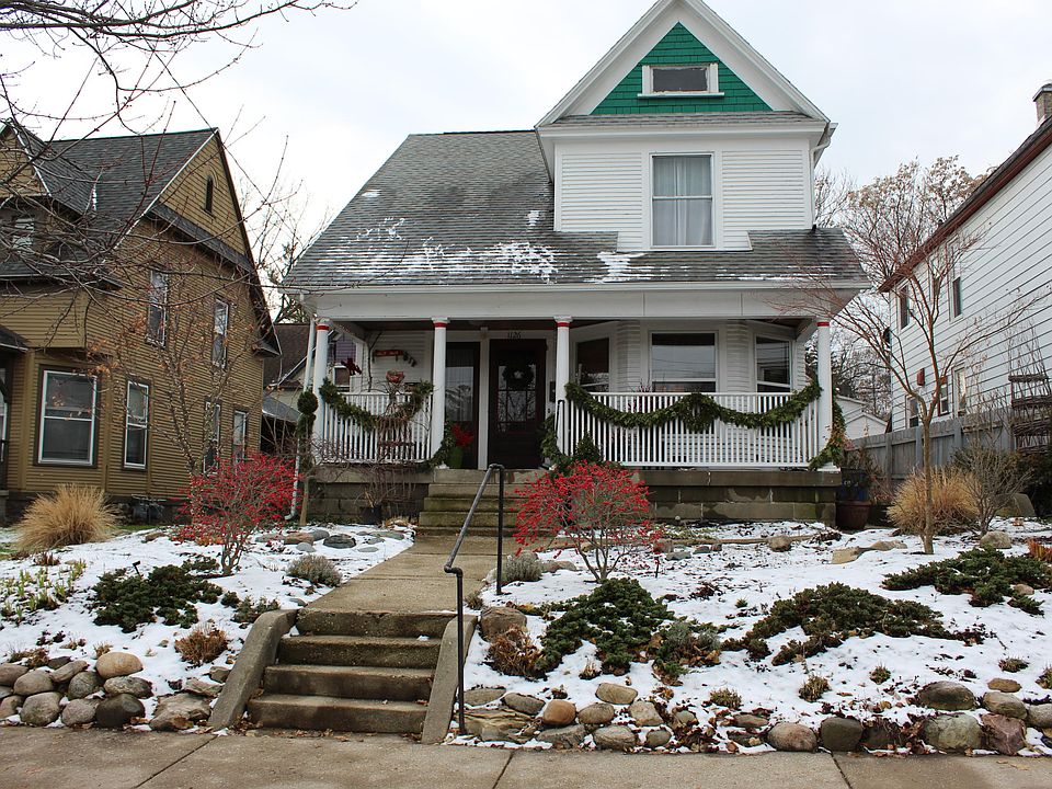 1st image of 1126 E Fulton St