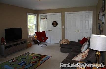 2nd image of 111 Southern Woods Dr