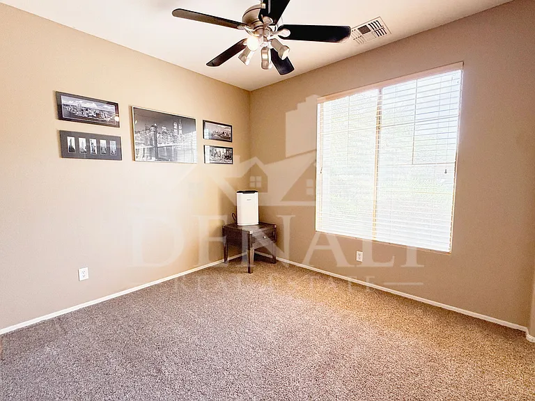 3622 E Morning Star Ln — Photo 13