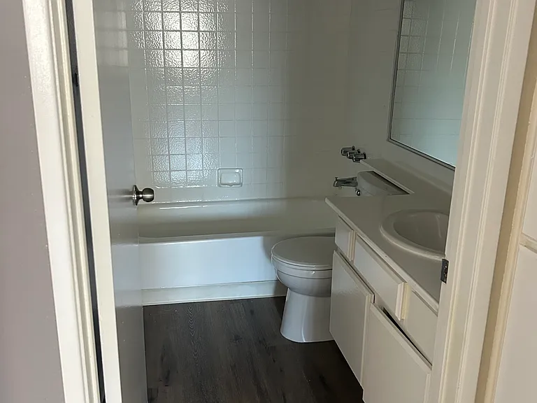 8731 De Soto Ave — Photo 19
