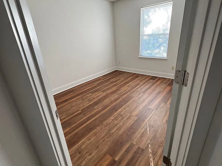 621 Gateway Ct — Photo 15