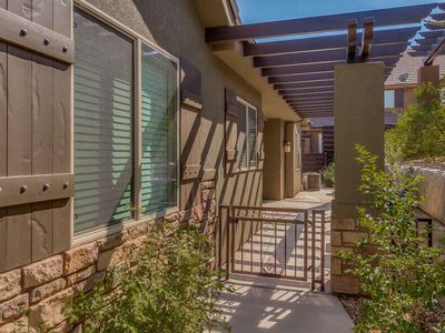 2055 N Pebble Beach Dr, Washington, UT, 84780