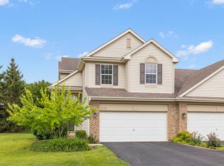2075 Village View Dr, Yorkville, IL 60560