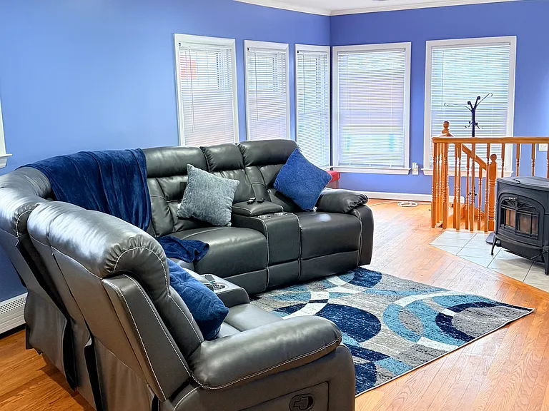 30 San Pedro Ave — Photo 10