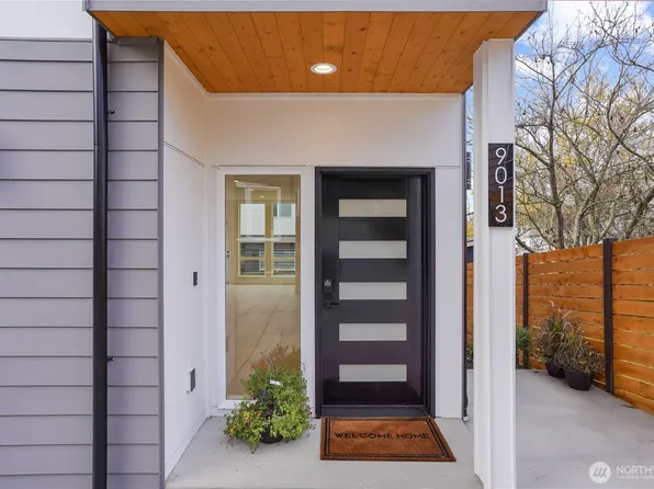9013 14th Avenue SW, Seattle, WA 98106