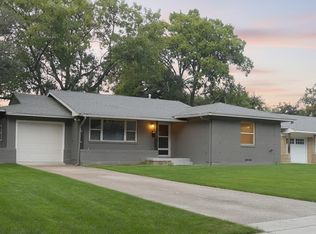 606 Devonshire Dr, Richardson, TX