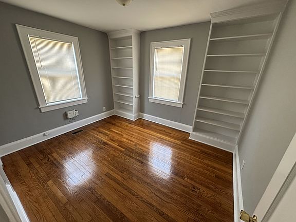 3rd image of 4230 Portsmouth Blvd