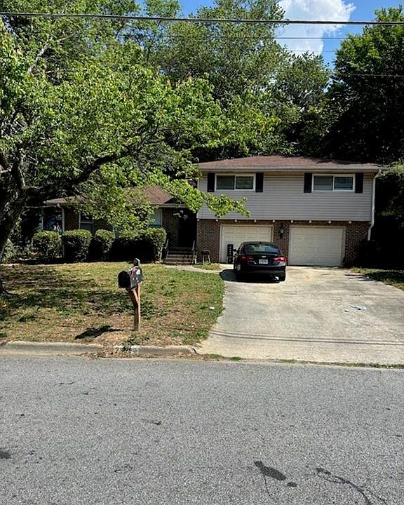1st image of 2399 Wexford Dr