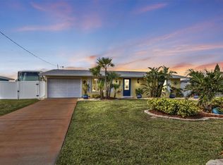 510 E Tarpon Blvd NW, Port Charlotte, FL 33952