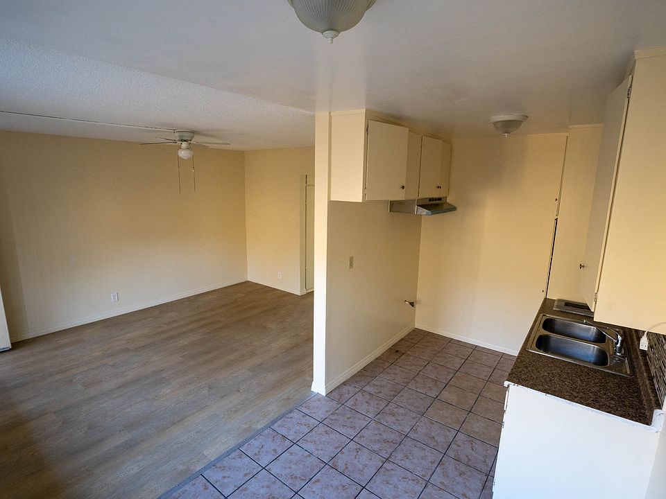 1st image of 1941 Orchard Ave APT 3