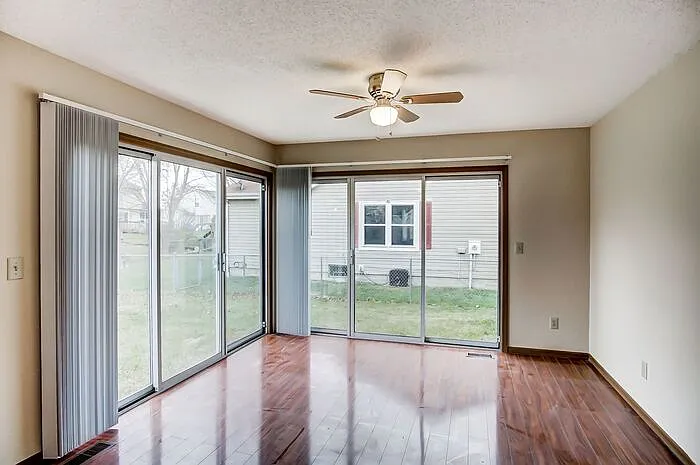 2941 Badger Dr — Photo 5