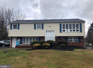 1140 York Rd, Warminster, PA 18974