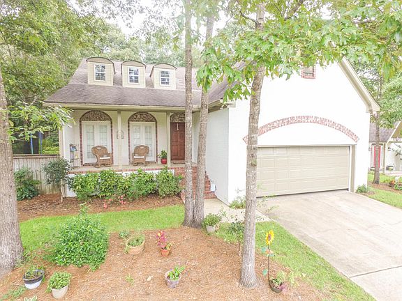 2nd image of 16 Knollwood Ln