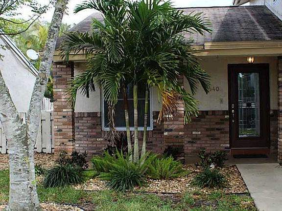 2nd image of 540 Green River Ln