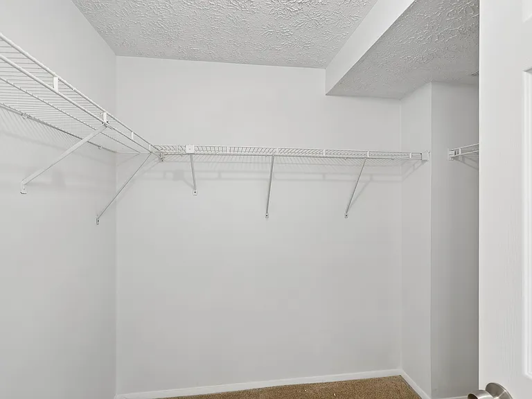 8036 Abbey Ct #D — Photo 18