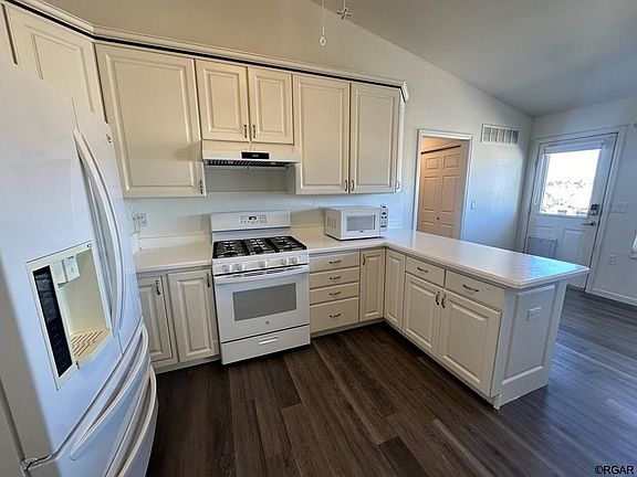 5th image of 1025 Coal Creek Dr #18