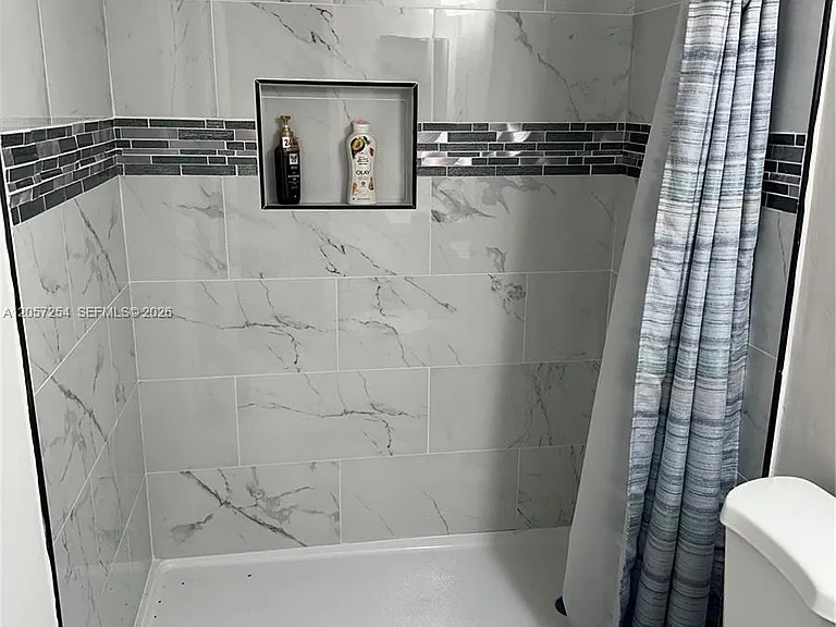3048 E Sunrise Lakes Dr #421 — Photo 26