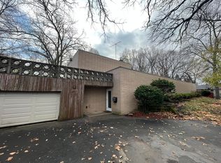 2721 Delaware Ave, Racine, WI 53403