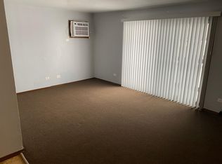 104 Luella Ave, Calumet City, IL 60409