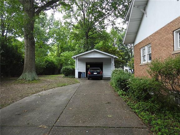 3rd image of 310 Highland Ave