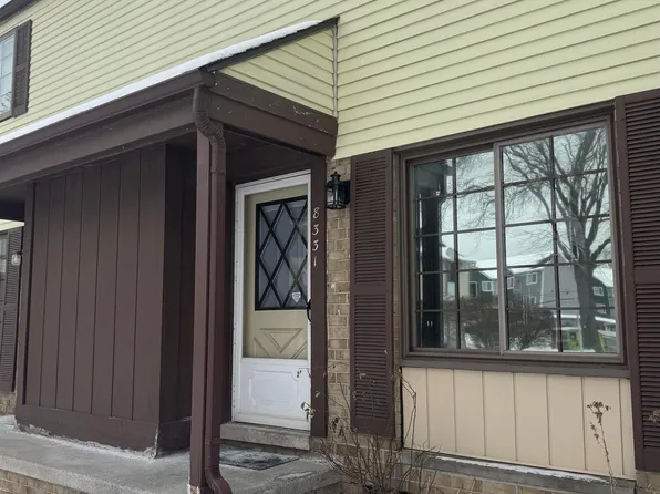 8331 Hickory Dr, Sterling Heights, MI 48312