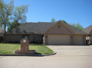 8020 NW 100th St, Oklahoma City, OK 73162