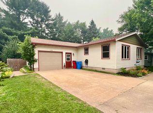 2252 Huron St, Marquette, MI 49855