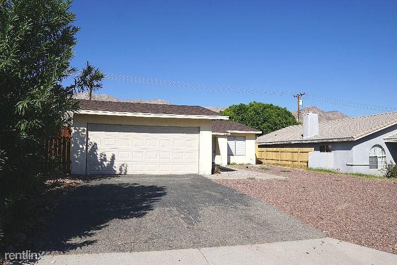 1st image of 52601 Avenida Navarro