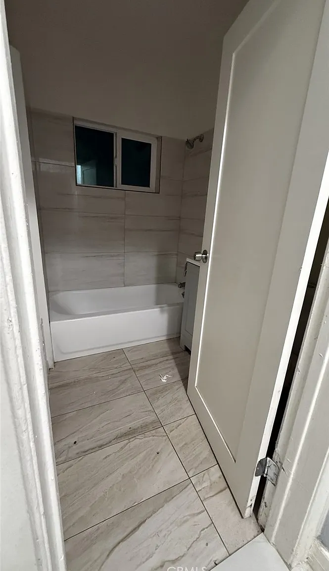 1 bed, 800 sqft, $1,450 — Photo 3