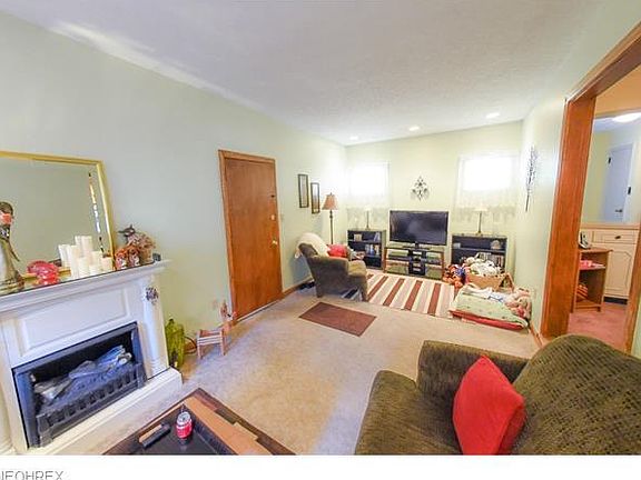 5th image of 2522 Carson Rd