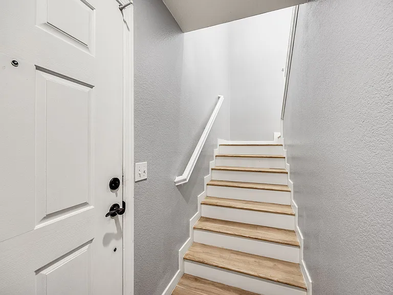 36309 Grazia Way — Photo 3