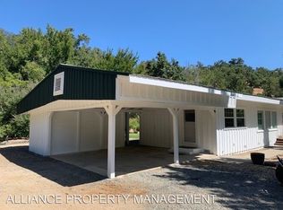 1325 Hiatt Rd, Cloverdale, CA 95425