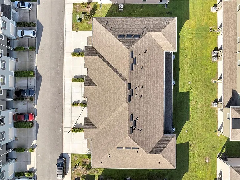 1394 Yellow Finch Dr — Photo 9