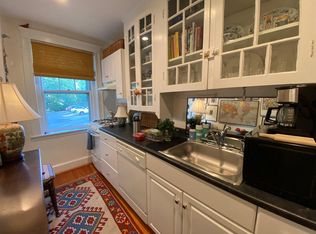 11 Ellery St APT 6, Cambridge, MA 02138