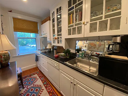 9 Ellery St #4 Photo 1