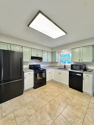 932 Krissy Way Photo 1