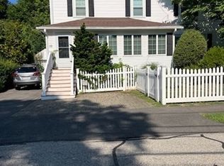 55 Maple St #55, Needham, MA 02492