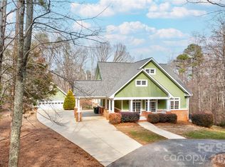 114 Tallwood Dr, Shelby, NC 28152