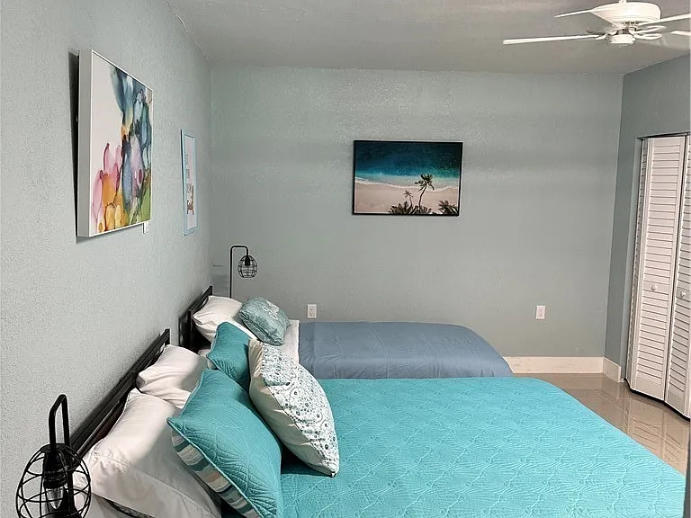 253 Bayshore Dr — Photo 36