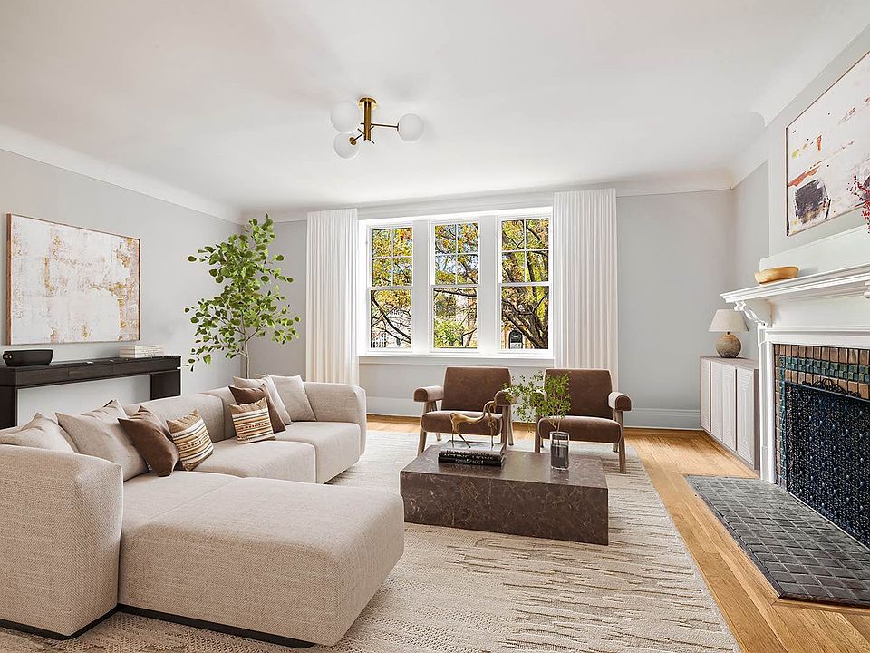 1st image of 608A 3rd St Floor 2