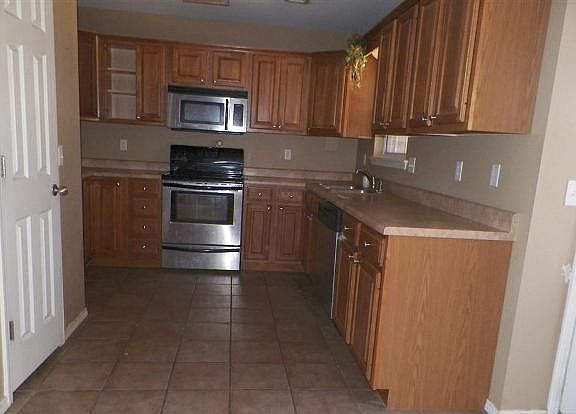 5th image of 2023 S Verona Ave