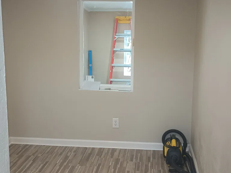 2715 5th Ave E — Photo 16