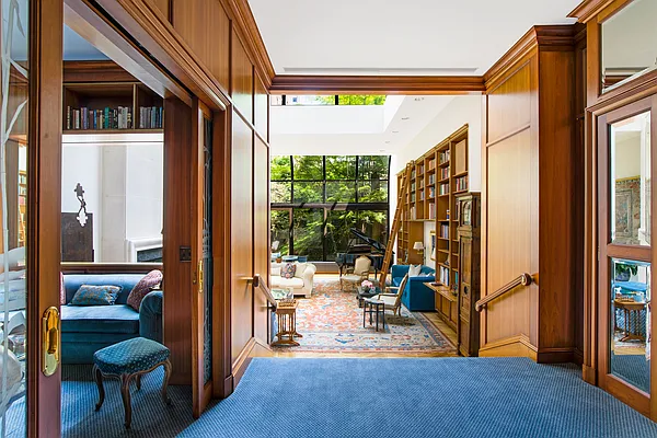 Sold by Centric Property Group | media 5