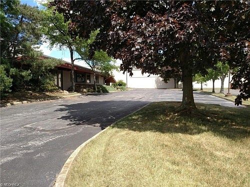 5th image of 6911 Bridgewood Dr