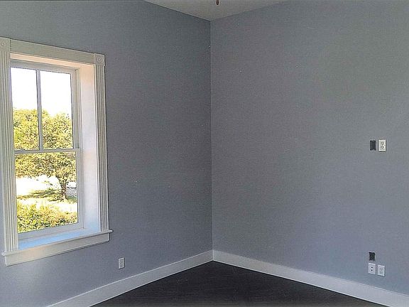 5th image of 232 Good Hope St