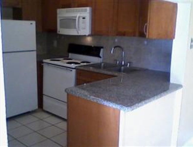 1st image of 671 Kathy Ct