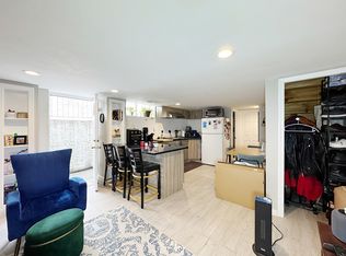 8 Bellhaven Pl, Staten Island, NY 10314