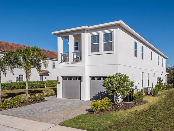 3rd image of 7822 Loxahatchee Ct